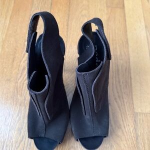 Pedro Garcia heels size 38